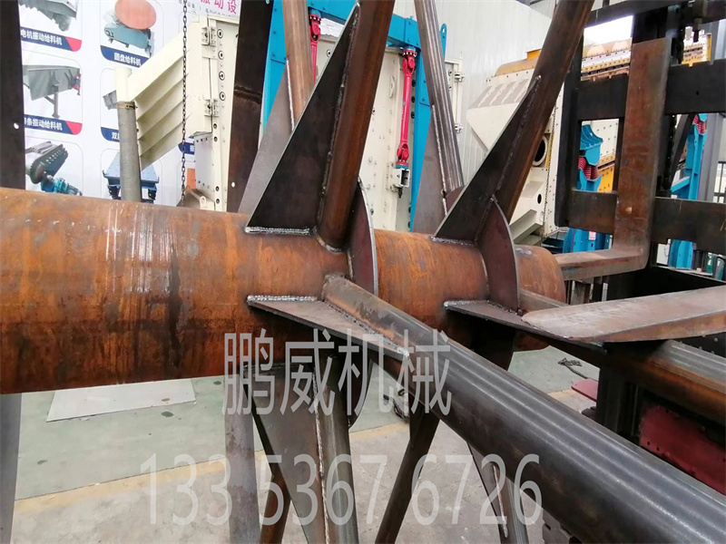 加強設備結構，支撐位置三角加強筋！